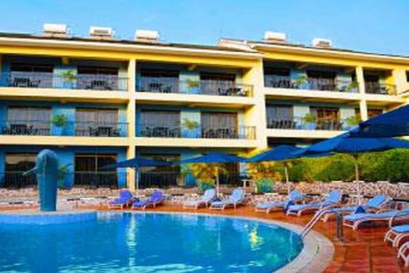 Hotel Dolphin